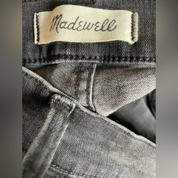 MADEWELL Mid-rise 9" High-Rise Skinny Jeans Black Distressed Raw Hem 6 28T - Picture 5 of 16